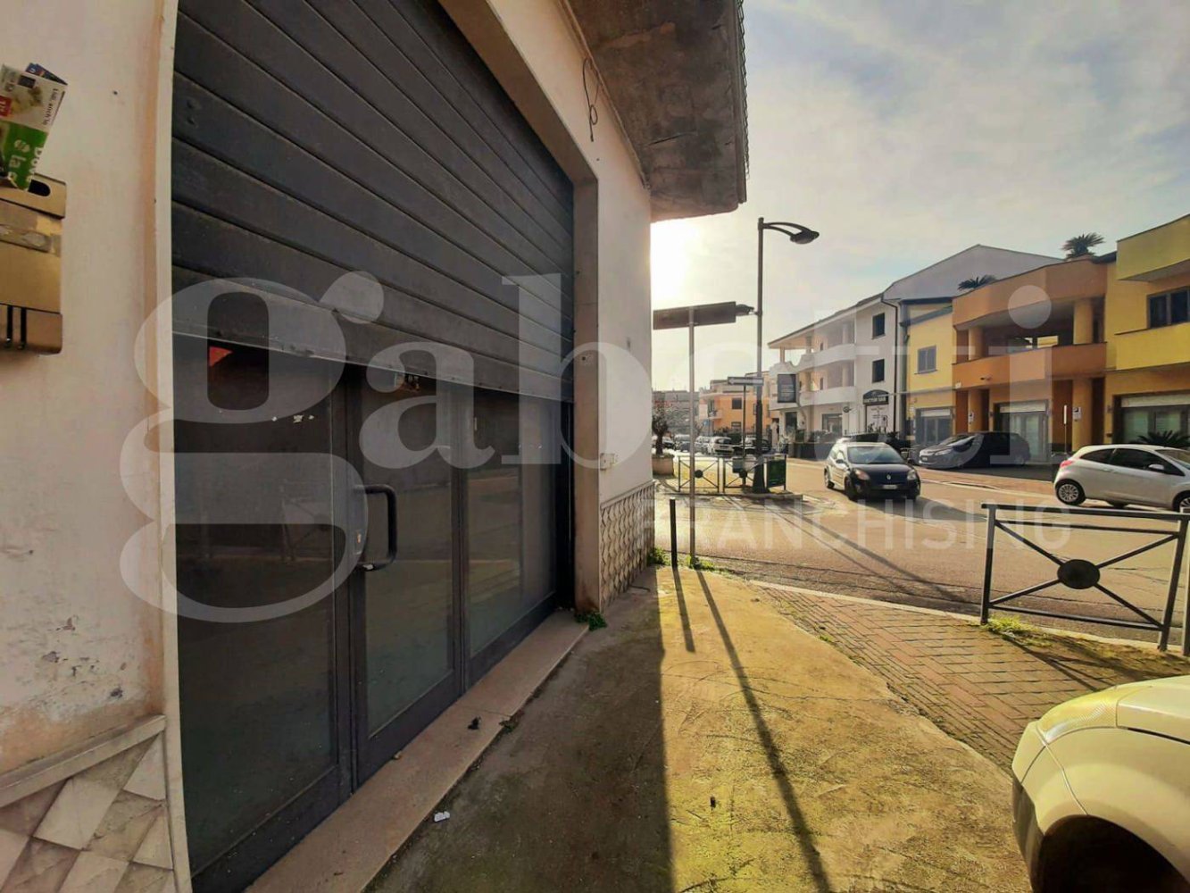 Коммерческая недвижимость с 2 комнатами в Санто Приско, Италия № 11820