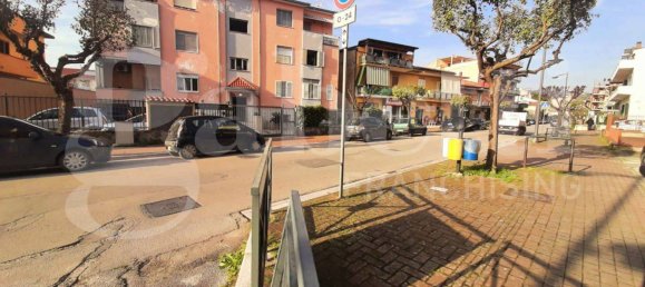 Коммерческая недвижимость с 2 комнатами в Санто Приско, Италия № 11820 9