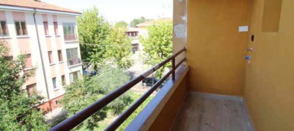 3غرفة شقة في Mirandola, Italy رقم 107801 5