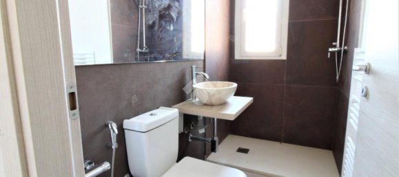 3غرفة شقة في Mirandola, Italy رقم 107801 7