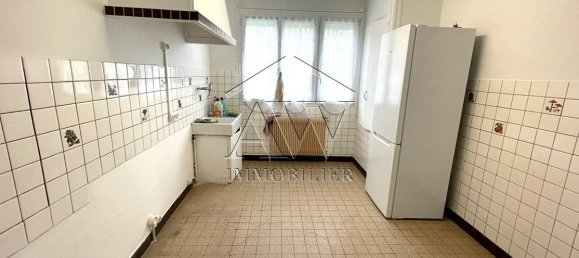 Дом с 3 спальнями в Сент-Женевьев, Франция № 153504 3