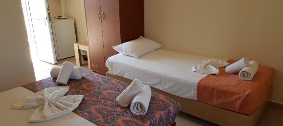 16 bedrooms Townhouse in Chalkidiki, Greece No. 5584 7