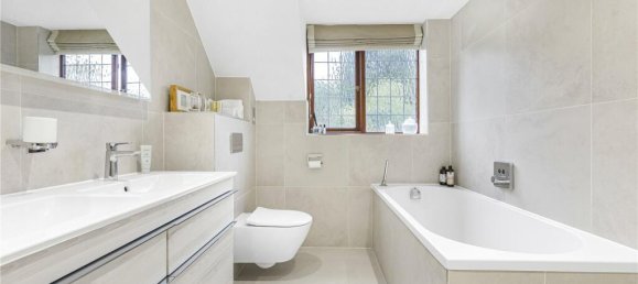 5 bedrooms House in Cuffley, United Kingdom No. 6516 16