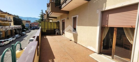 Apartamento de 2 dormitorios en Airola, Italy No. 329166 3