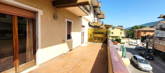 Apartamento de 2 dormitorios en Airola, Italy No. 329166 4