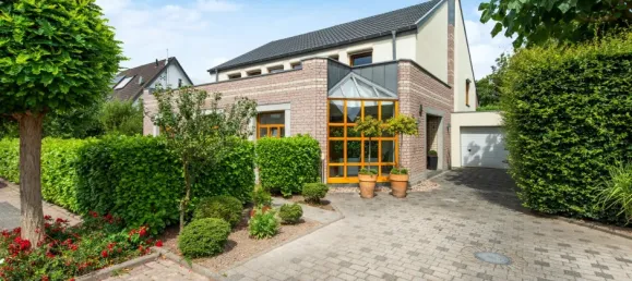 7 rooms House in Viersen, Germany No. 120982 3