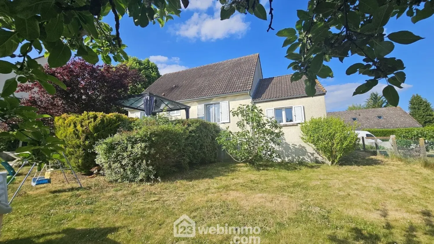 3 Schlafzimmer Haus in Milly-la-Foret, France, Nr. 345671