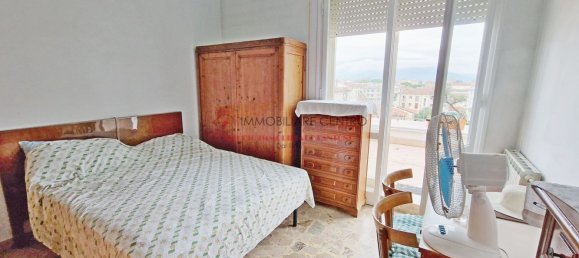 Ático de 5 habitaciónes en Viareggio, Italy No. 188717 10