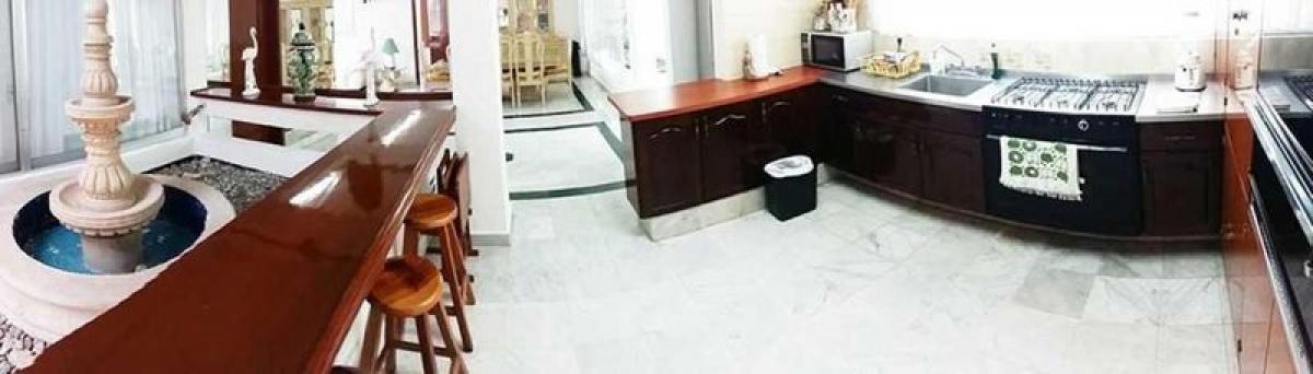 19 bedrooms Building in Guerrero, Mexico No. 201703