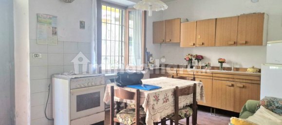 4 Schlafzimmer Haus in Asti, Italy, Nr. 324008 4