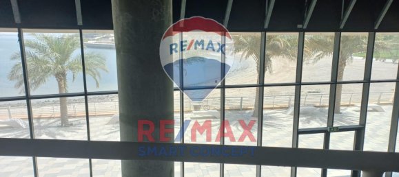 Magasin à Al Raha Beach, UAE 382.9m² No. 40523 4