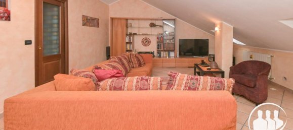 5 rooms Apartment in Turin, Italy No. 30543 36