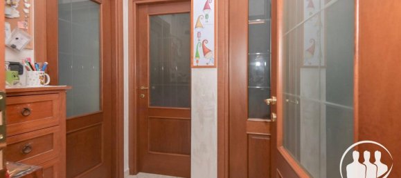 5 rooms Apartment in Turin, Italy No. 30543 21