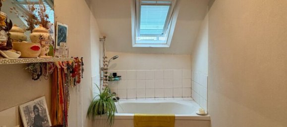 1 bedroom Apartment in Laval, France No. 346455 4