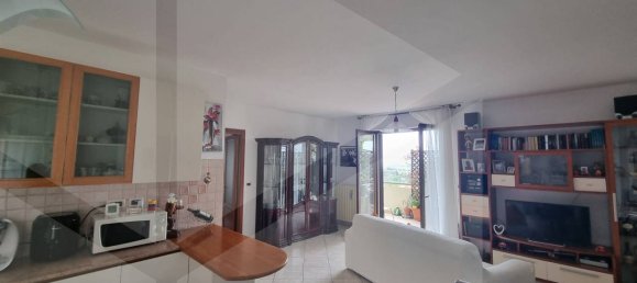 Apartamento de 3 divisões em Città Sant'Angelo, Italy N.º 31203 8