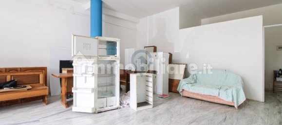 Imóvel comercial de 1 divisão em Alba Adriatica, Italy N.º 187821 5