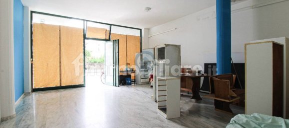 Imóvel comercial de 1 divisão em Alba Adriatica, Italy N.º 187821 3