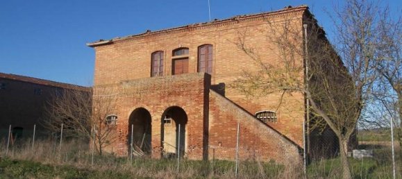 Studio in Sinalunga, Italy No. 1493 6