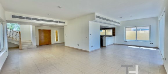 4 bedrooms Villa in Jumeirah Park, UAE No. 95270 20