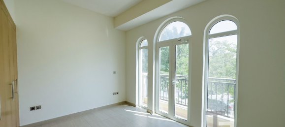 4 bedrooms Villa in Jumeirah Park, UAE No. 95270 19