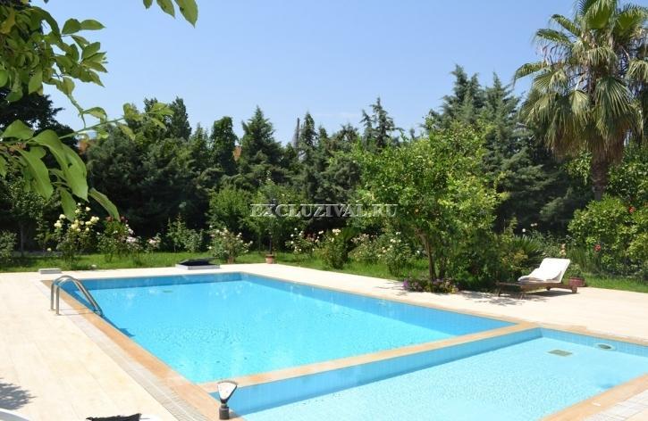 Villa 4+1 à Kemer, Turkey No. 28352