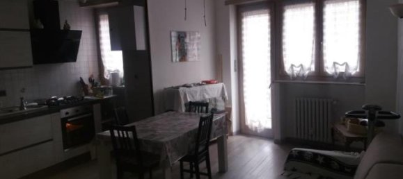 2 bedrooms Apartment in Turin, Italy No. 253768 4