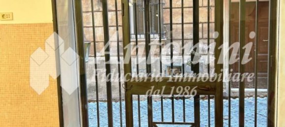 5 rooms Office in Rome, Italy No. 333482 14