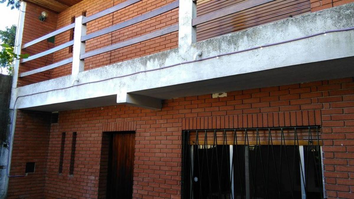 3 bedrooms House in General San Martin, Argentina No. 8901