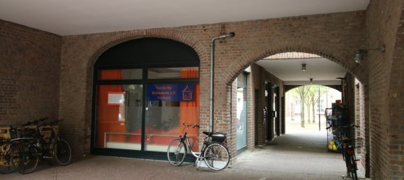 Коммерческая недвижимость с 1 комнатой в Meerbusch, Германия № 46651 6