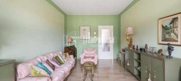 4 rooms Apartment in Milan, Italy No. 243476 3