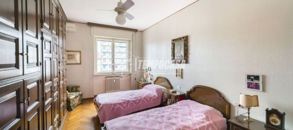 4 rooms Apartment in Milan, Italy No. 243476 6