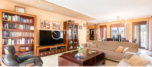 Дом с 3 спальнями в Аликанте, Испания № 129203 2