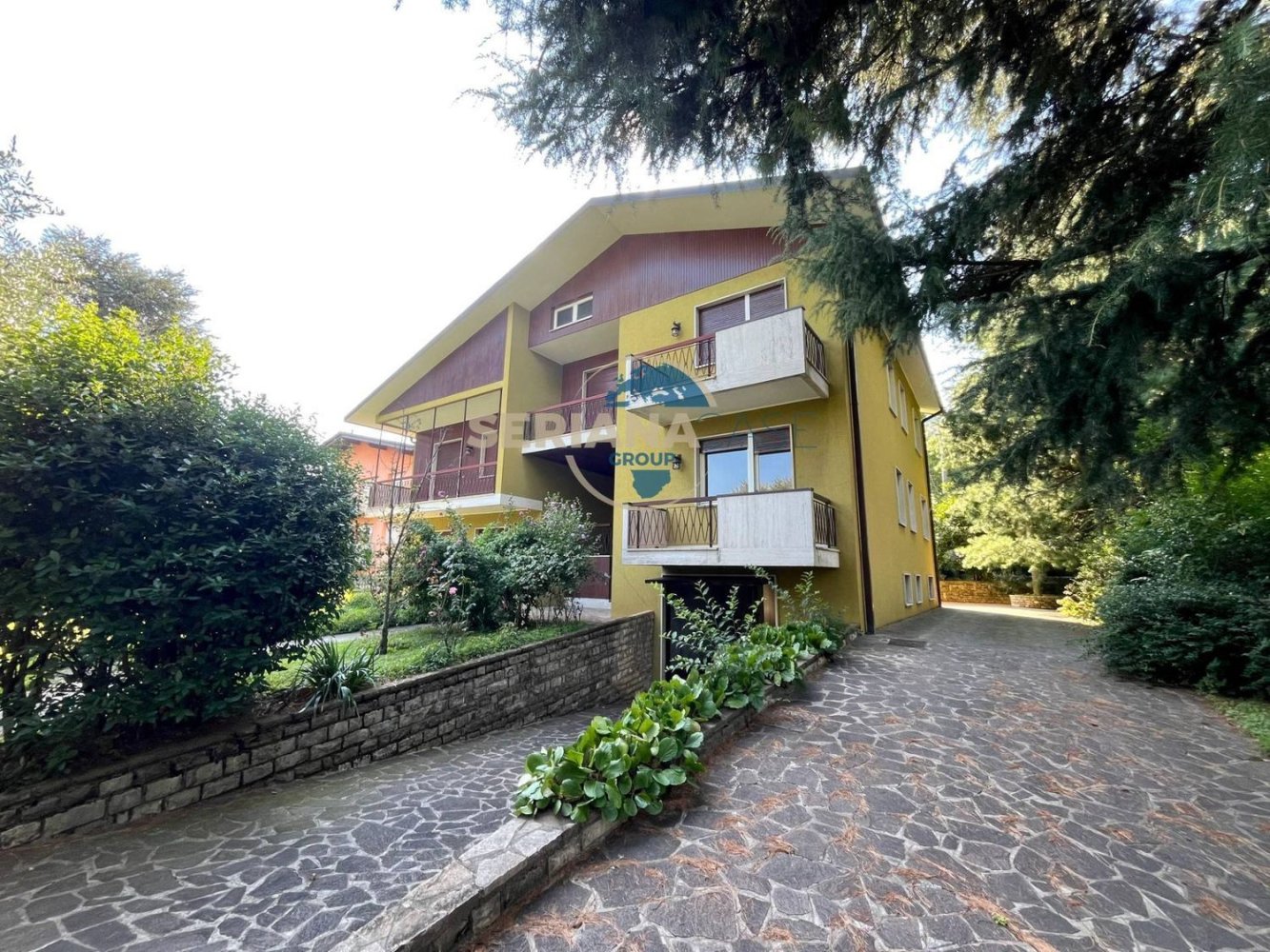 Villa de 5 divisões em Nembro, Italy N.º 276490