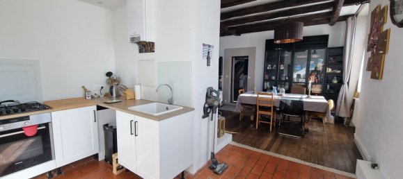 Apartamento de 3 dormitorios en Corbeil-Essonnes, France No. 137027 3