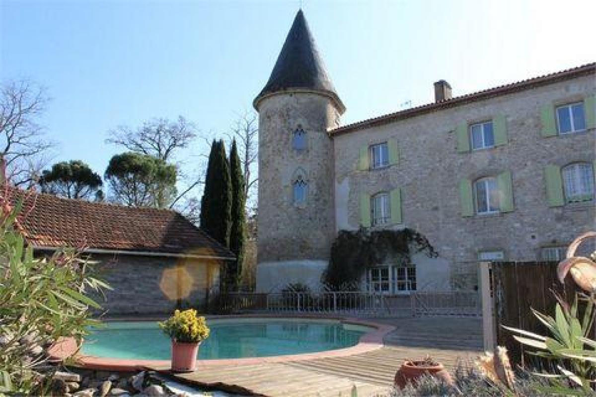 8 bedrooms House in Castres, France No. 28194