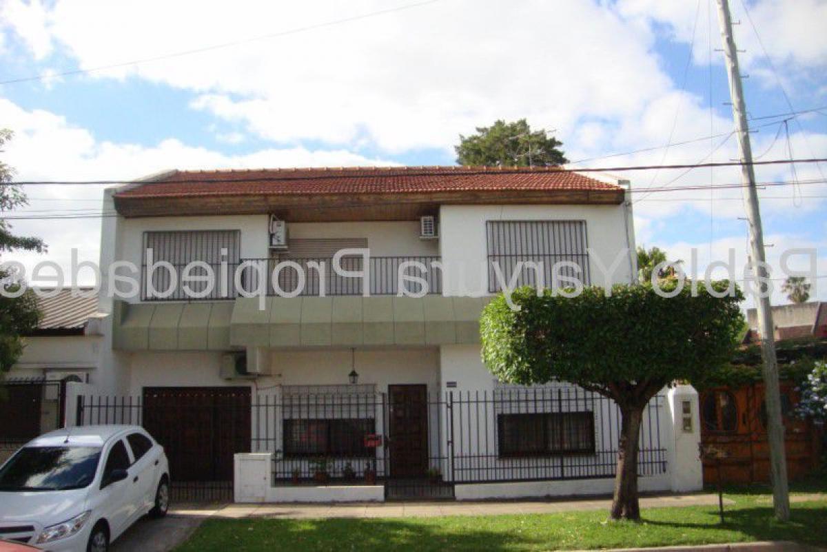 5 Schlafzimmer Haus in Moron, Argentina, Nr. 20780