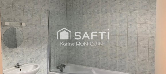 2 chambres Villa à Saint-Quentin, France No. 68752 5