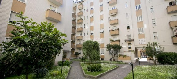 2 rooms Apartment in Milan, Italy No. 241652 18