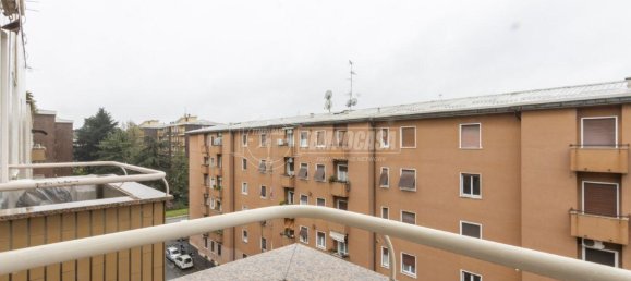 2 rooms Apartment in Milan, Italy No. 241652 6