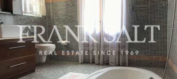 3 غرف نوم منزل في Xewkija, Malta رقم 5496 8