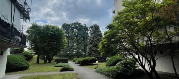 3 rooms Apartment in Bergamo, Italy No. 258829 17