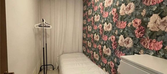 3 rooms Apartment in Bergamo, Italy No. 258829 10