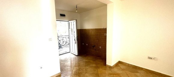 4 Schlafzimmer Wohnung in Budva, Montenegro, Nr. 442 8