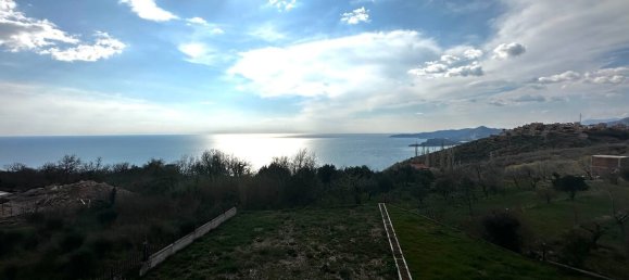 4 Schlafzimmer Wohnung in Budva, Montenegro, Nr. 442 13