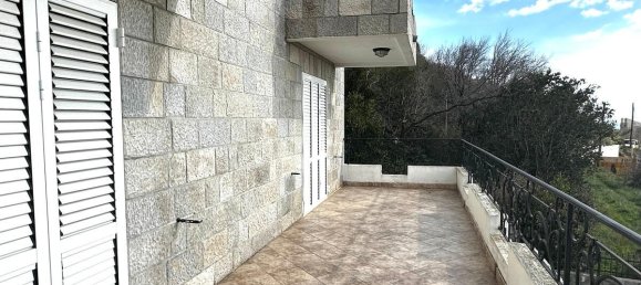 4 Schlafzimmer Wohnung in Budva, Montenegro, Nr. 442 16