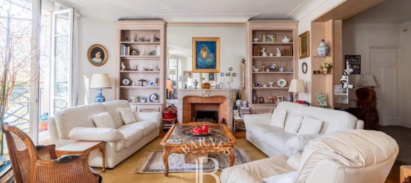 3 bedrooms Apartment in Paris, France No. 164090 10