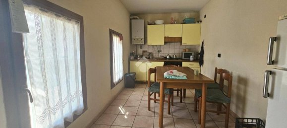 4 bedrooms Villa in Ceresara, Italy No. 201289 29