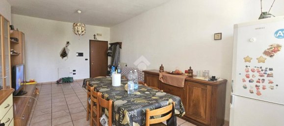 4 bedrooms Villa in Ceresara, Italy No. 201289 16