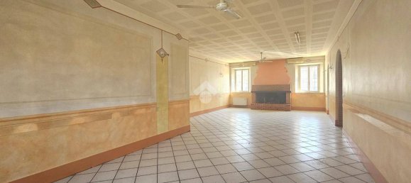 4 bedrooms Villa in Ceresara, Italy No. 201289 4