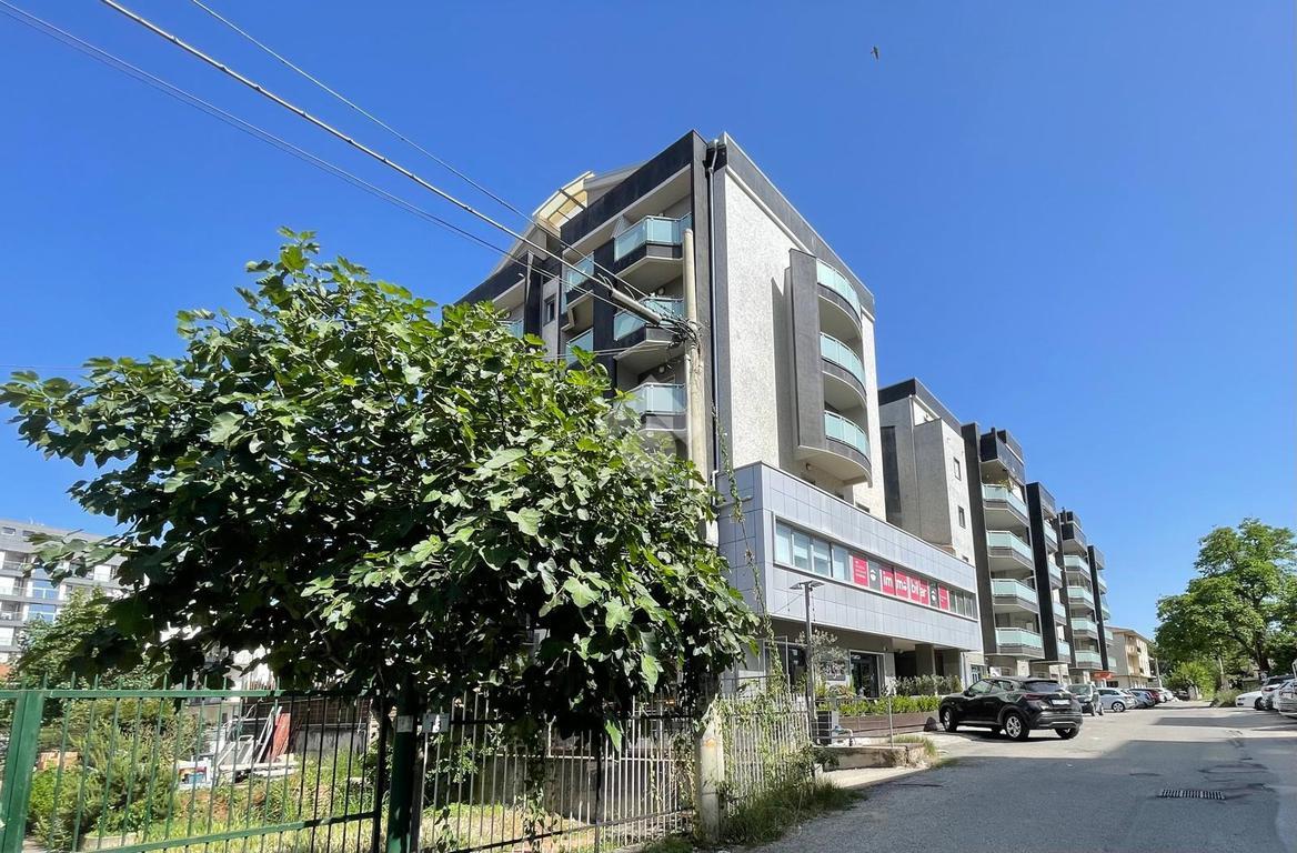 Квартира с 3 комнатами в Ренде, Италия № 233191